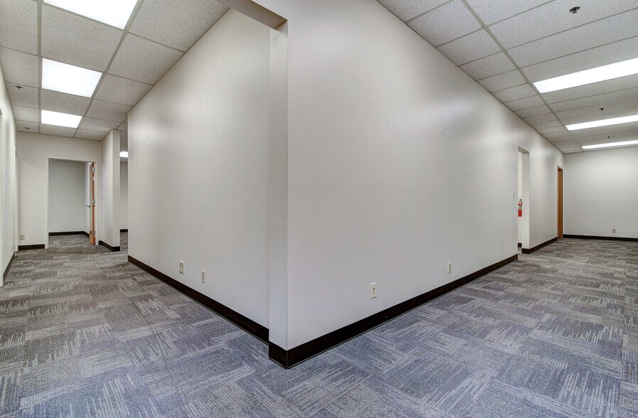 More Photos Of 3101 111th St SW, Everett Manufacturing For Lease