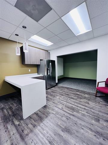 More Photos Of 138 Front St, Beaver Dam Office For Lease