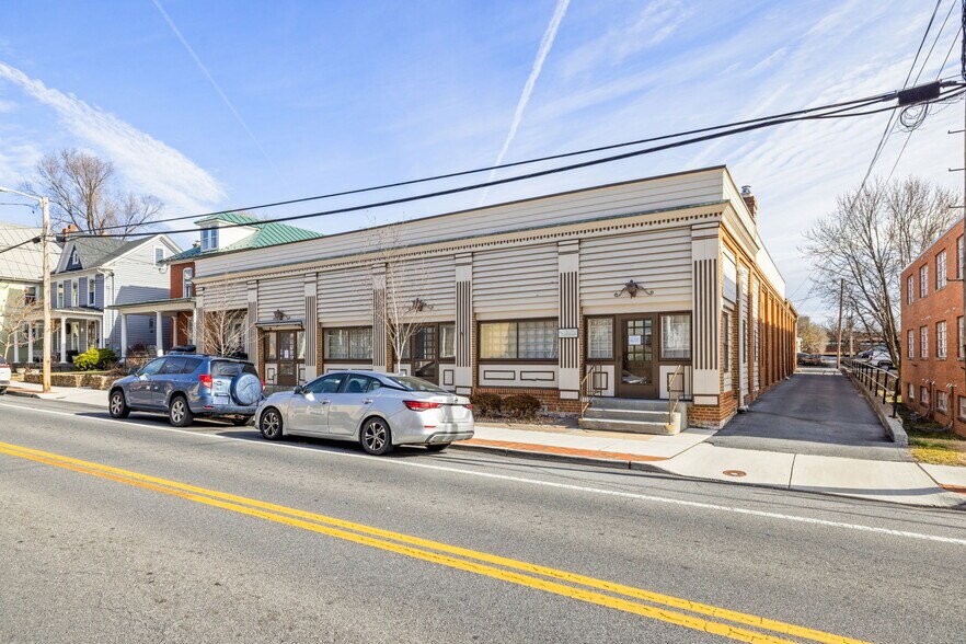More Photos Of 314 N Braddock St, Winchester Office For Sale