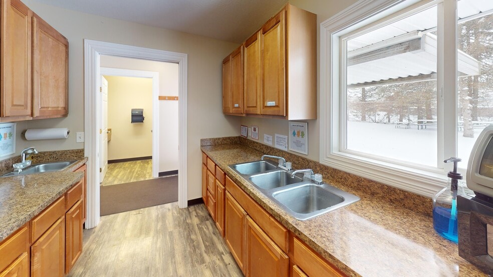 More Photos Of 1025 Yorkshire Dr, Howell Daycare Center For Sale