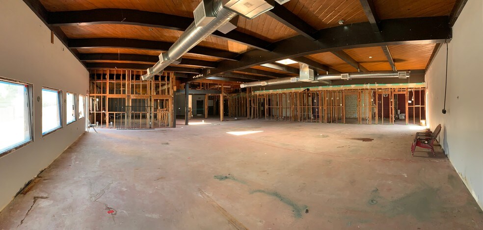 More Photos Of 3225 Midway Dr, San Diego Restaurant For Lease