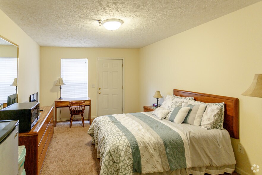 More Photos Of 1238 Sloan St, Murfreesboro Apartments For Sale