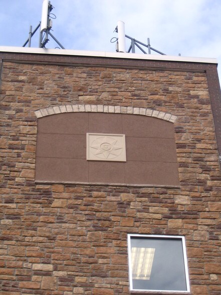 More Photos Of 4001 Stinson Blvd NE, Saint Anthony Medical For Sale