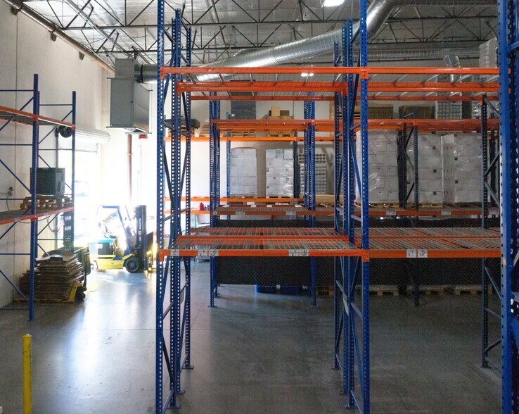 More Photos Of 1625 Ord Way, Oceanside Warehouse For Lease