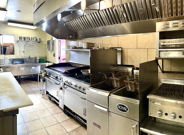 More Photos Of 5079 N AZ Highway 87, Strawberry Restaurant For Sale