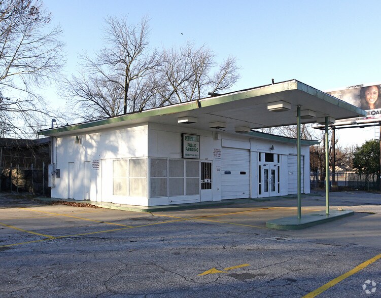 More Photos Of 669 Pryor St, Atlanta General Retail For Sale