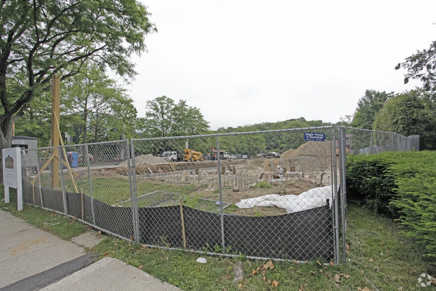 More Photos Of 17 Old Kings Hwy S, Darien Office For Lease