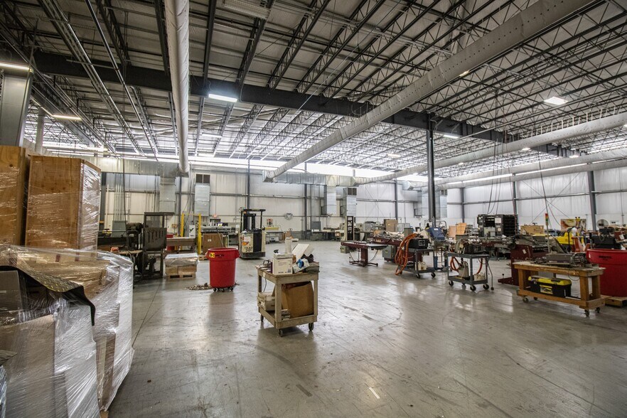 More Photos Of 20 Tyler Way, Newark Warehouse For Lease