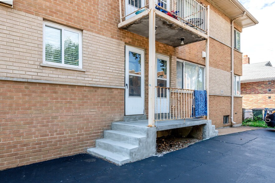 More Photos Of 7361 Dale Ave, Saint Louis Apartments For Sale