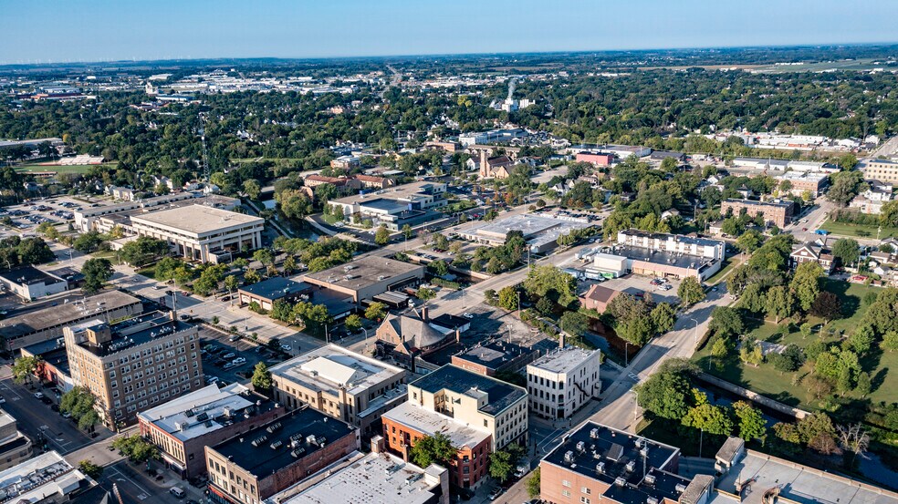 More Photos Of 20 Forest Ave, Fond Du Lac Apartments For Sale