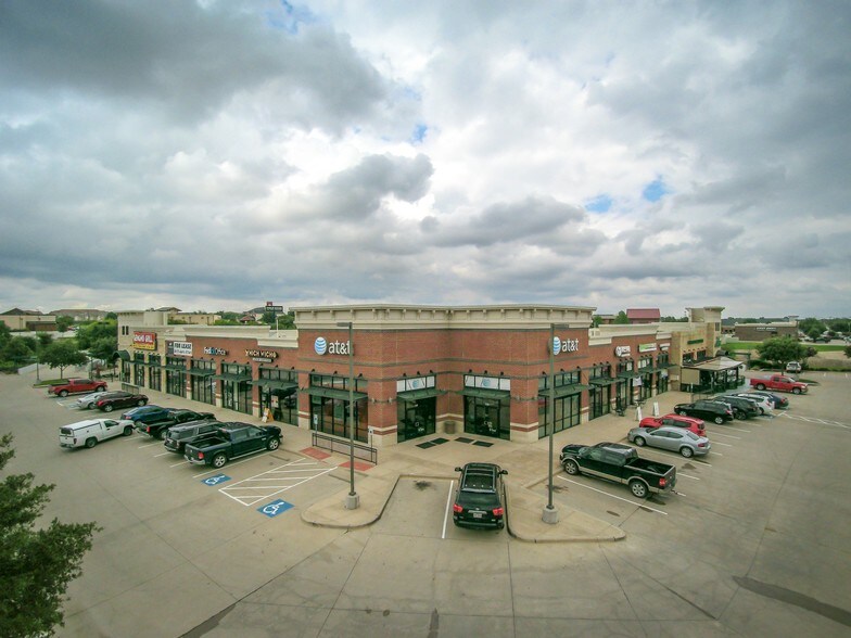More Photos Of 6600 North Fwy, Fort Worth Freestanding For Lease