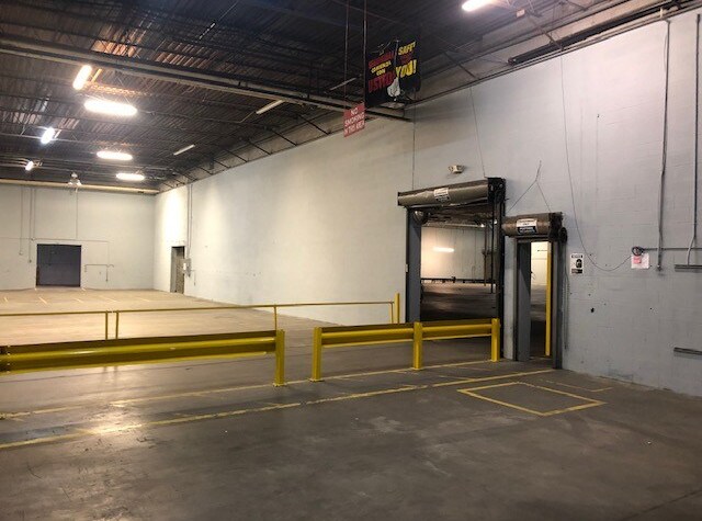 More Photos Of 1850 S Cobb Industrial Blvd, Smyrna Warehouse For Lease