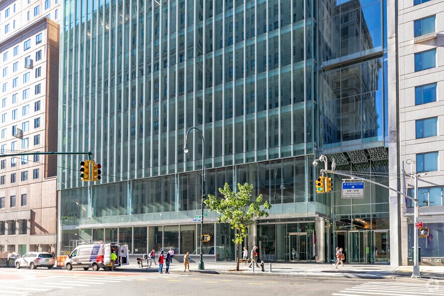 More Photos Of 124 E 14th St, New York Office For Lease