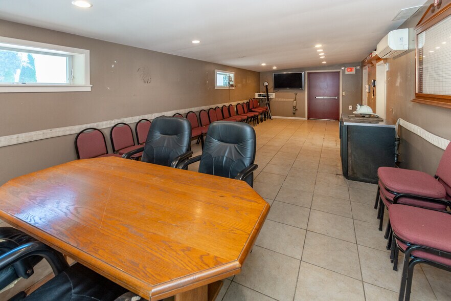 More Photos Of 9 Mill St, Stockton Police Fire Station For Sale