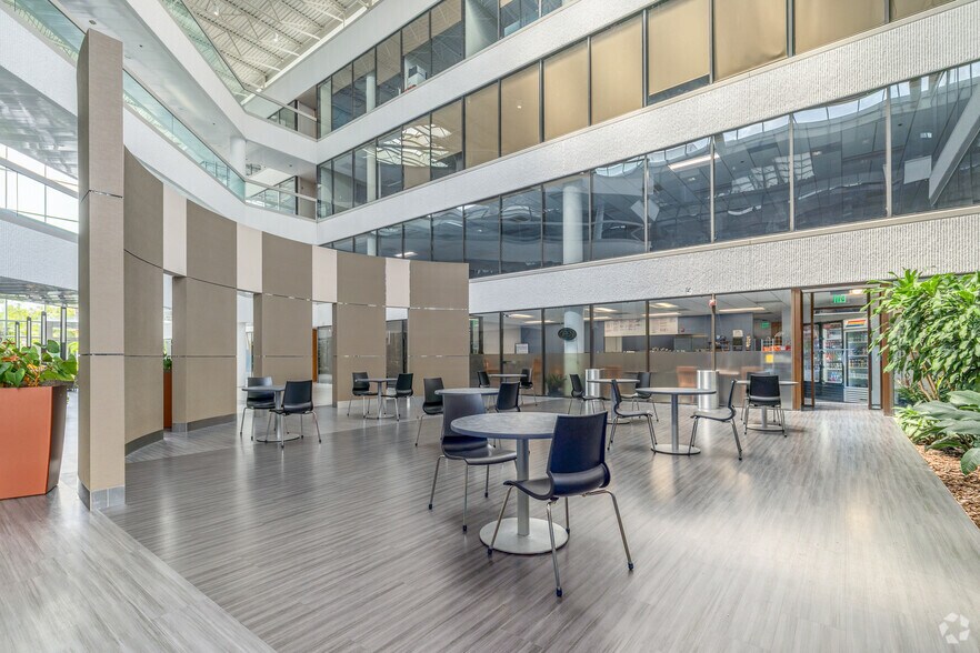 More Photos Of 2301 Maitland Center Pky, Maitland Office For Lease