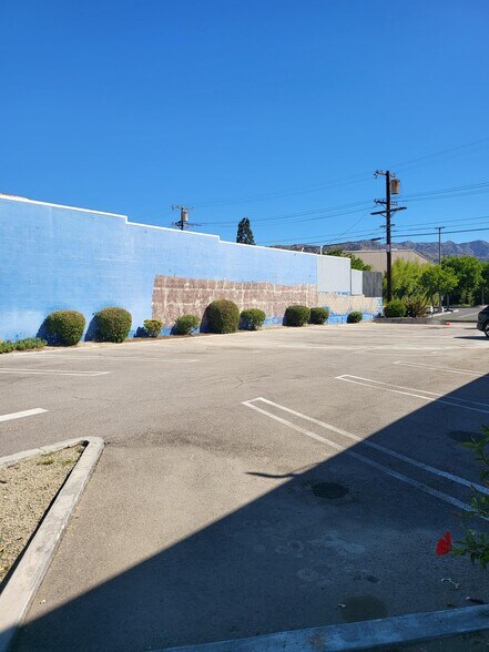 More Photos Of 3000 N Hollywood Way, Burbank Office For Lease