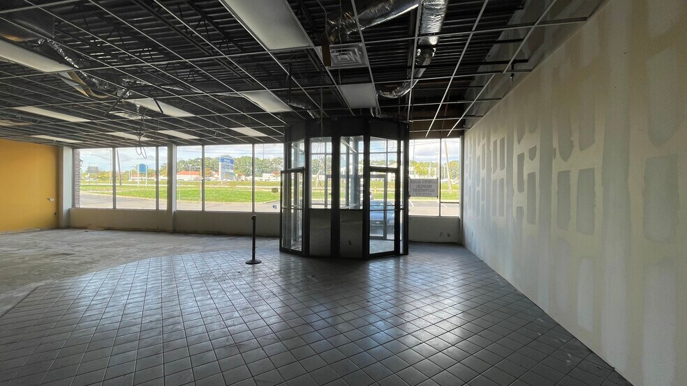 More Photos Of 756-768 Memorial Pky, Phillipsburg Freestanding For Lease