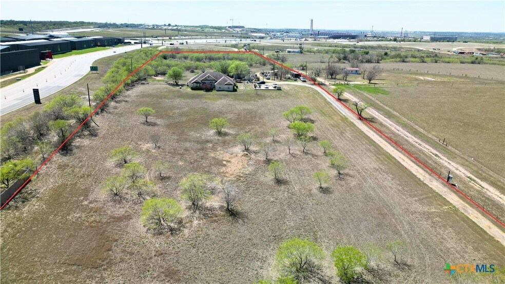 More Photos Of 7710 Elroy rd, Del Valle Land For Sale