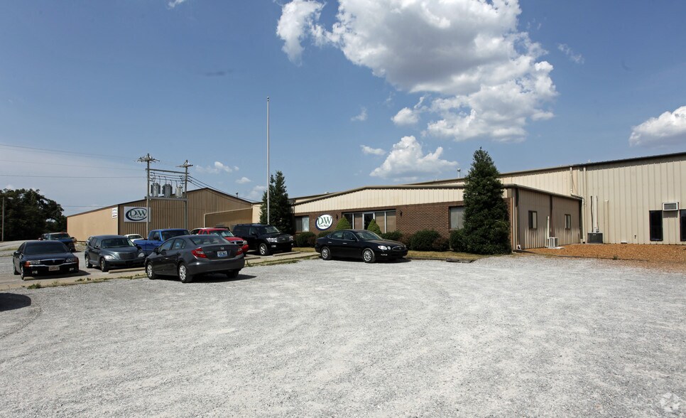 Primary Photo Of 134 Roger Thomas Rd, Cadiz Warehouse For Sale