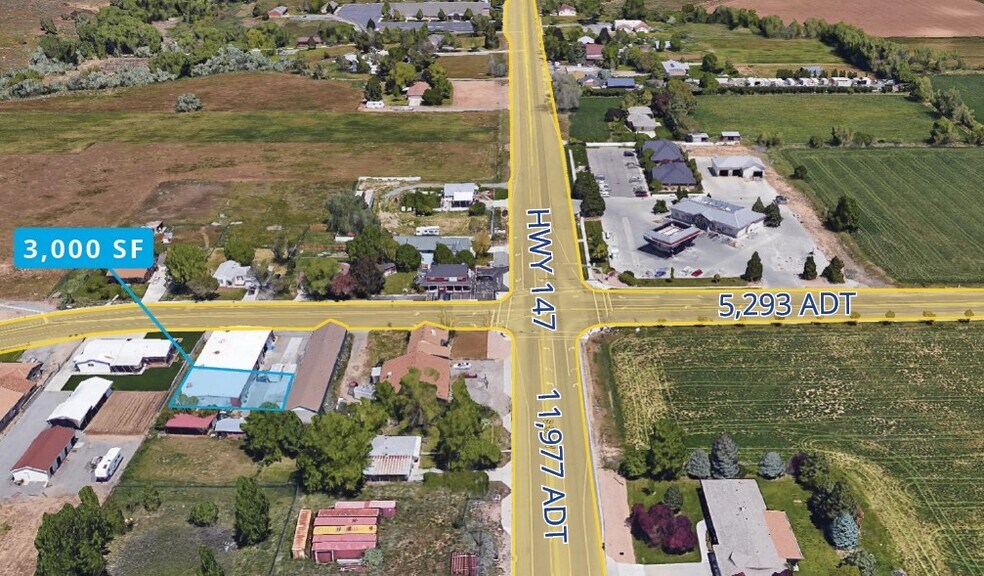 More Photos Of 1655 W Maple St, Mapleton Warehouse For Lease