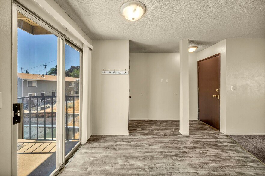 More Photos Of 330 Talus Way, Reno Apartments For Sale