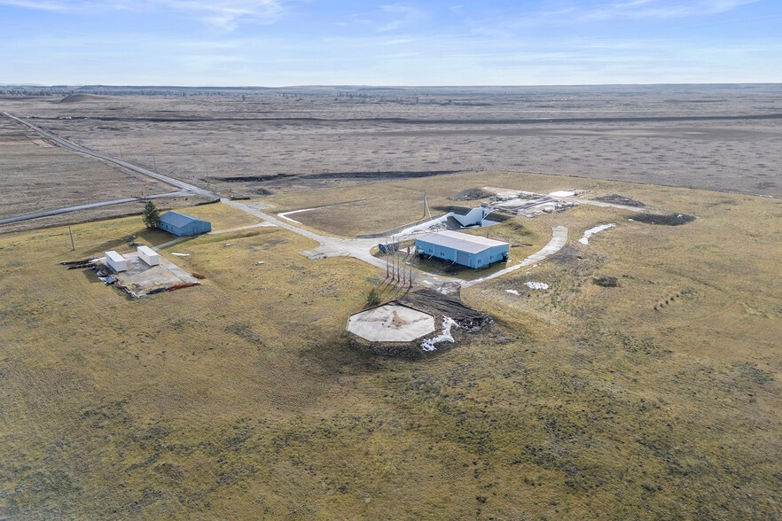 Primary Photo Of 50342 Brown Rd E, Sprague Specialty For Sale