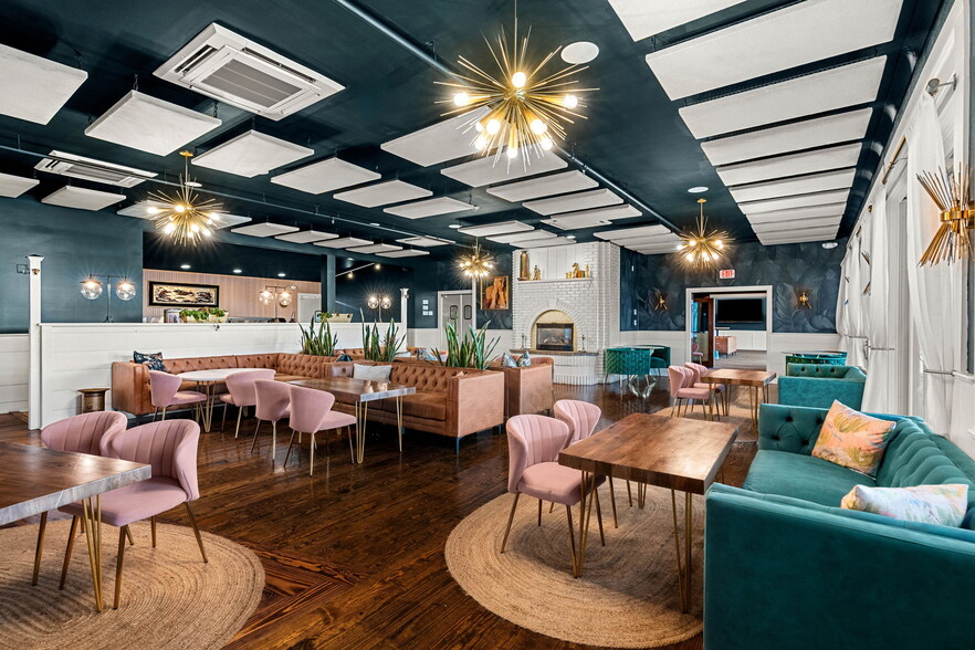 More Photos Of 175 Bridge Rd, Salisbury Hotel For Sale