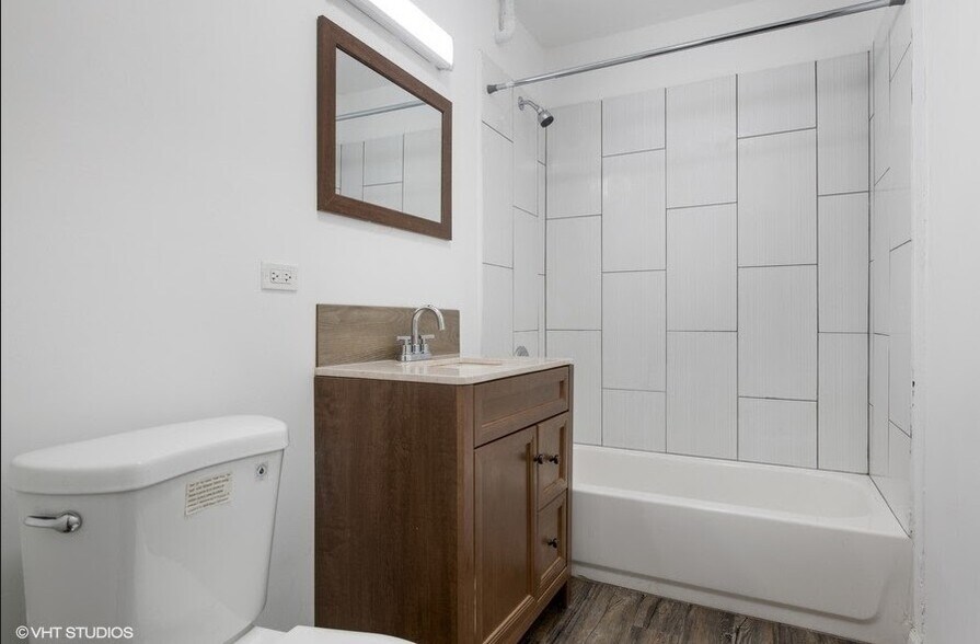More Photos Of 7270 S South Shore Dr, Chicago Apartments For Sale