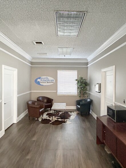 More Photos Of 785 Pearl Rd, Brunswick Office For Lease