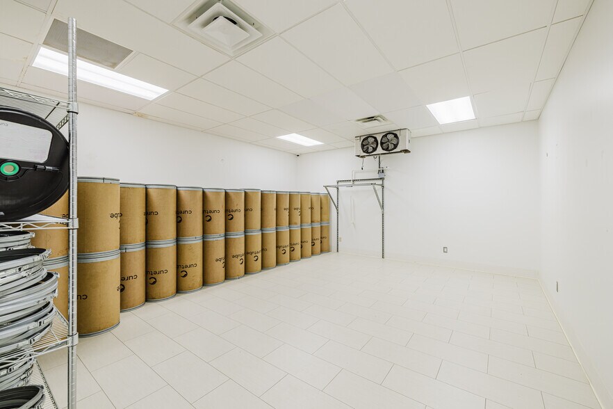 More Photos Of 1120 Hacienda Ranch Rd, Wells Truck Terminal For Sale