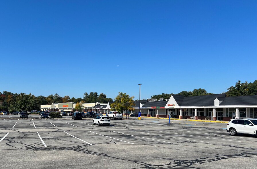 More Photos Of 586-614 Nashua Rd, Milford Unknown For Lease