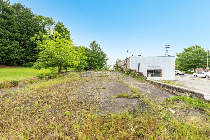 More Photos Of , Reidsville Unknown For Sale