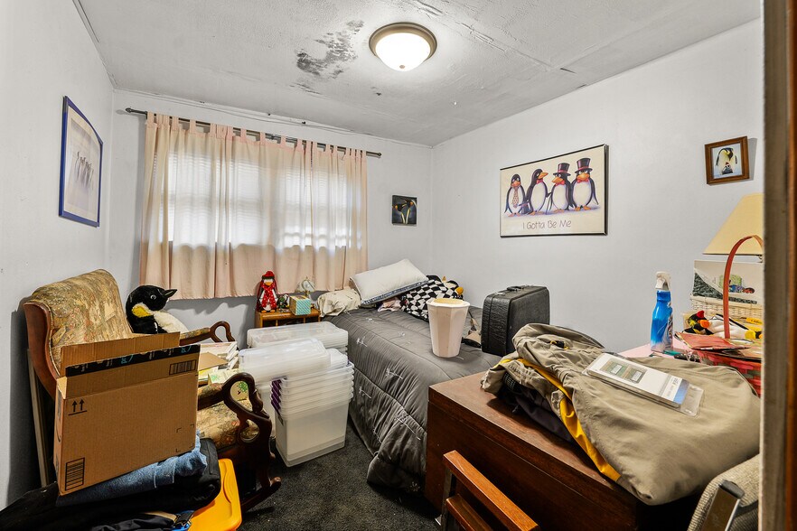 More Photos Of 4991 Arthur Rd, Slinger Hotel For Sale