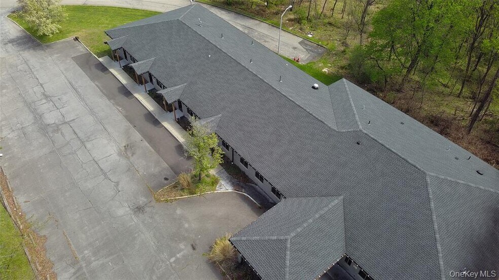 More Photos Of 4 Corwin Ct, Newburgh Medical For Sale