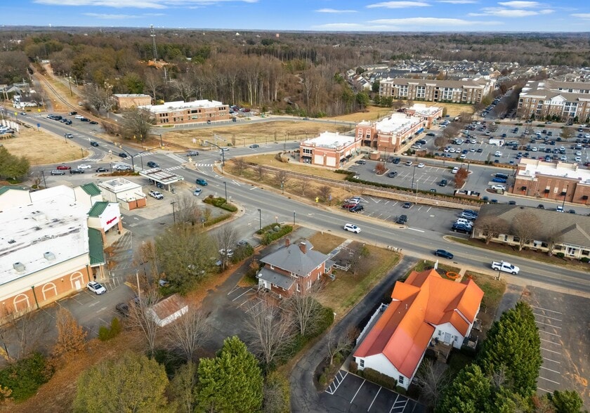 More Photos Of 19901 S Main St, Cornelius Freestanding For Sale