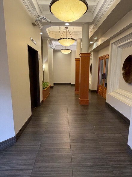 More Photos Of 913-919 Pacific Ave, Tacoma Office For Lease