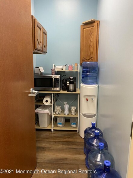 More Photos Of 1301 Route 72 W, Manahawkin Medical For Sale
