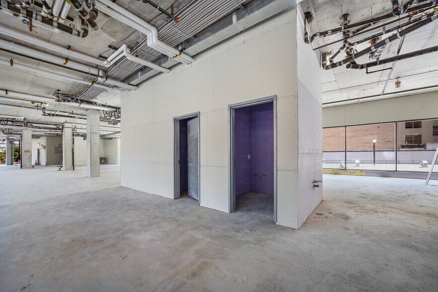 More Photos Of 2 Mount Hope Pl, Bronx Apartments For Lease