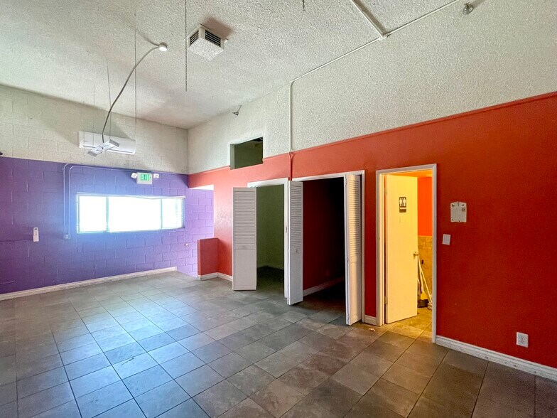 More Photos Of 21 W Duarte Rd, Arcadia Office For Sale