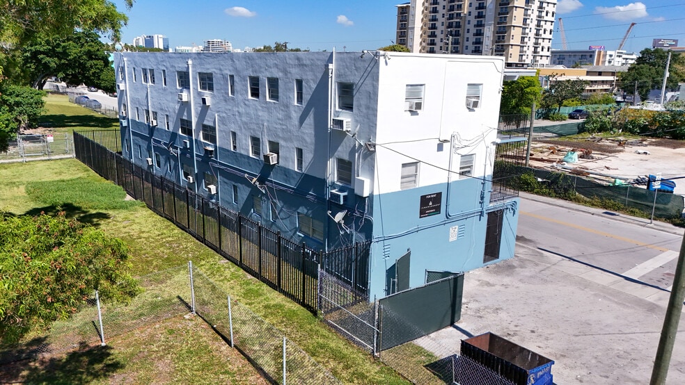 More Photos Of 220 NW 11th Ter, Miami Apartments For Sale