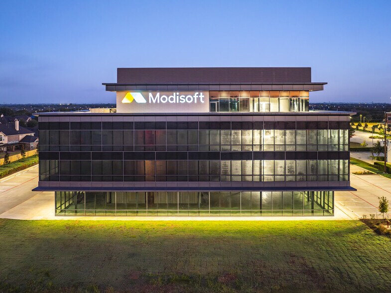 More Photos Of 6932 Brisbane ct, Sugar Land Office For Lease