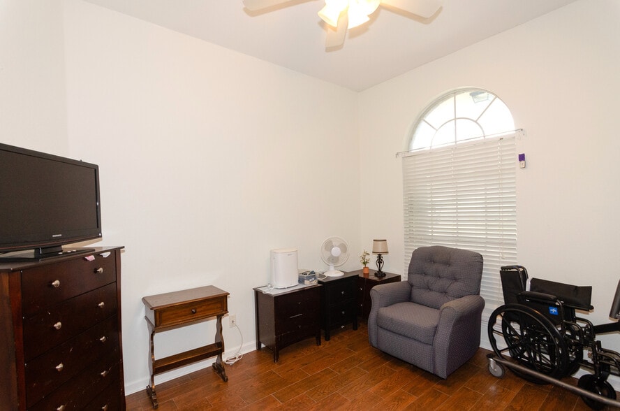 More Photos Of 4601 Chesney Ridge Dr, Austin Assisted Living For Sale