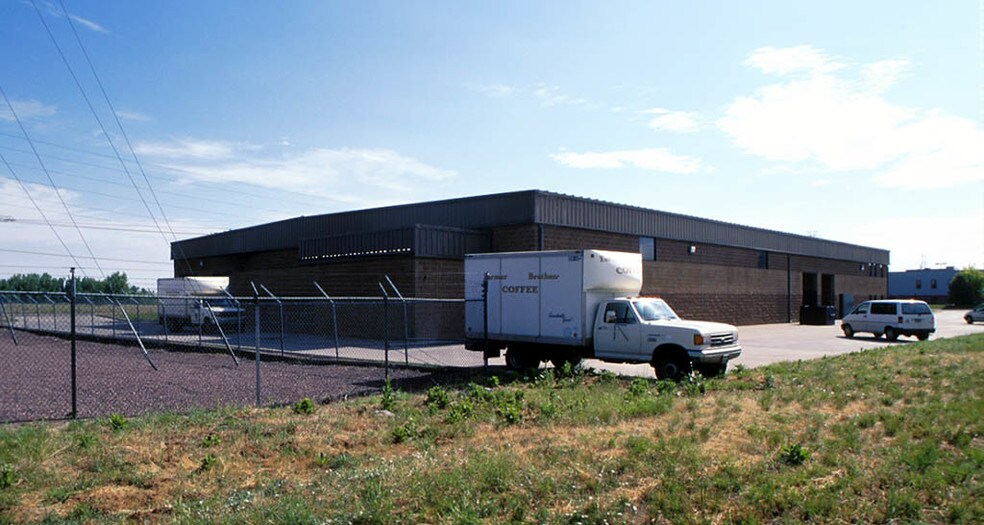 More Photos Of 5595 Joliet St, Denver Warehouse For Sale