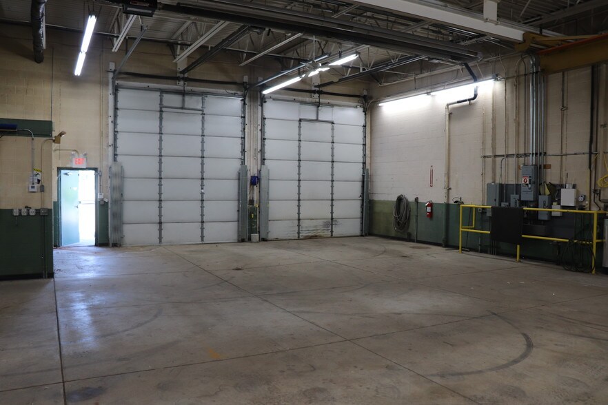 More Photos Of 1306 Purney Ct SE, Canton Warehouse For Lease
