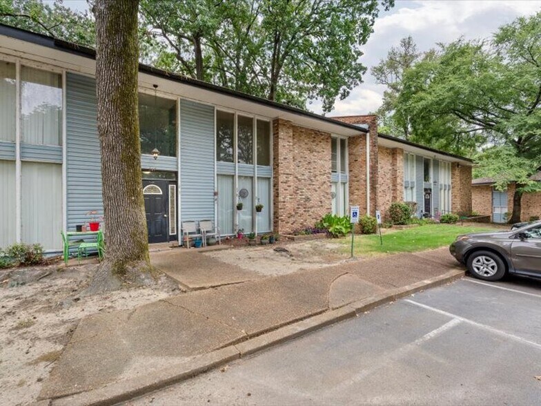 More Photos Of , Memphis Multifamily For Sale