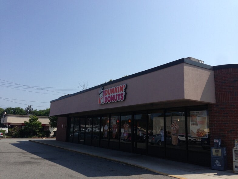 More Photos Of 200 Main St, Stoneham Unknown For Lease