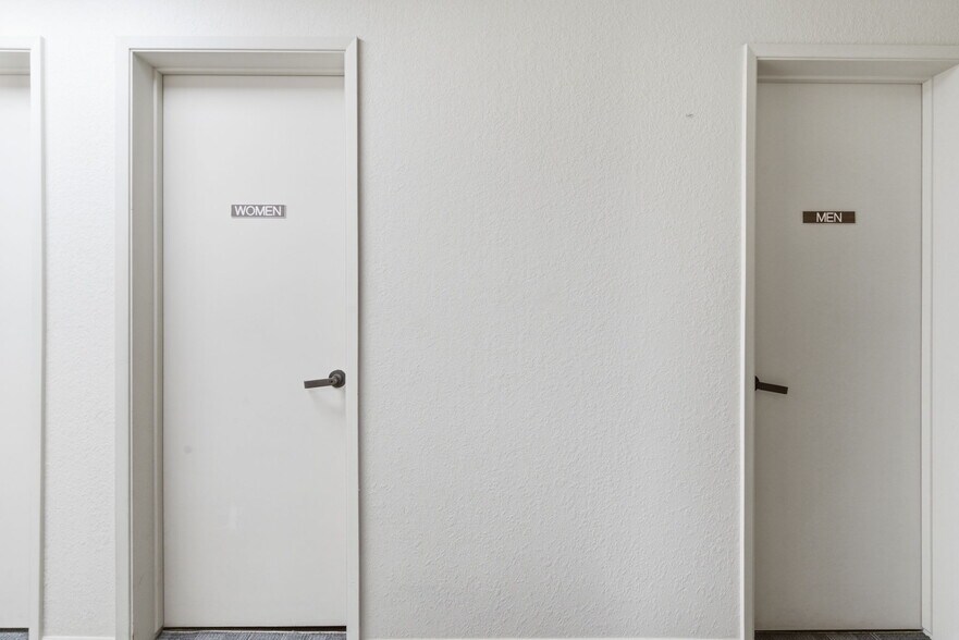 More Photos Of 717 16th St, Modesto Office For Lease