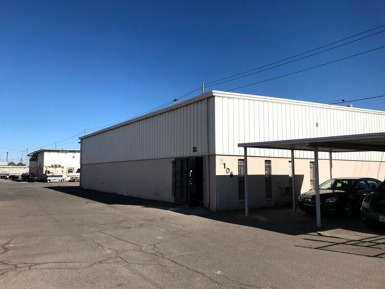 More Photos Of 3106 W Lincoln St, Phoenix Warehouse For Lease