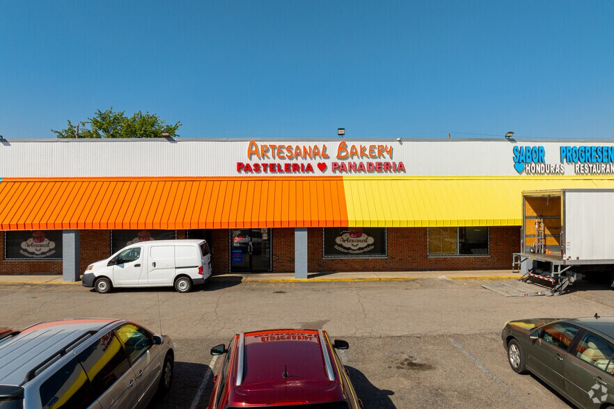 More Photos Of 3937-4050 N High School Rd, Indianapolis Freestanding For Sale