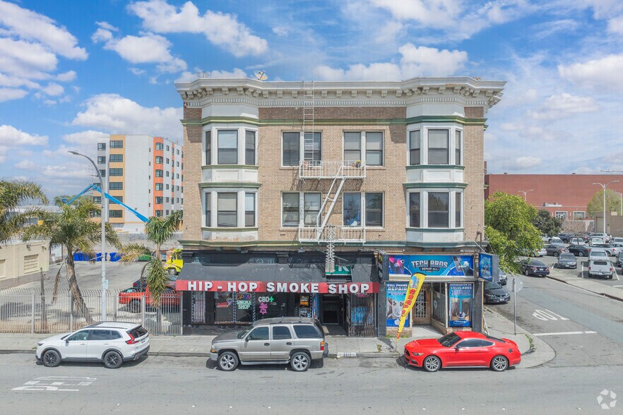 More Photos Of 315 25th St, Richmond Apartments For Sale